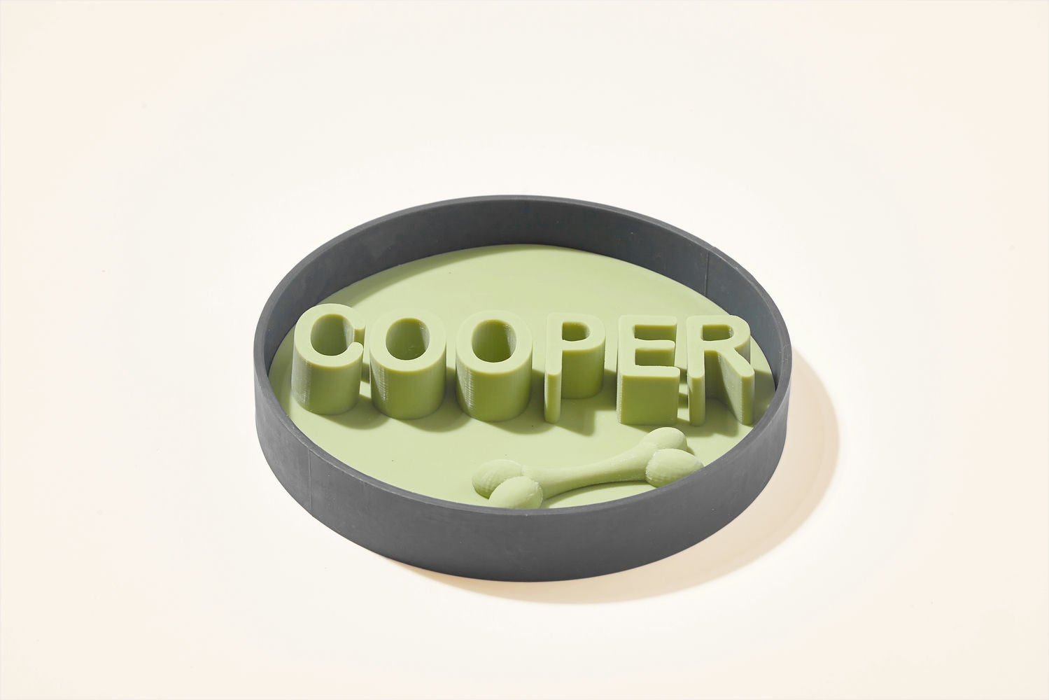 Custom Name Silicone Slow Feeder Bowl – Personalized Pet Dish for Dogs & Cats